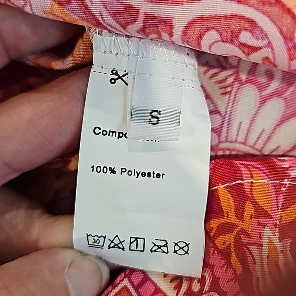 NWOT Beautiful Paisley boho giant bell sleeved top. Size Small sku0054 - Picture 7 of 10